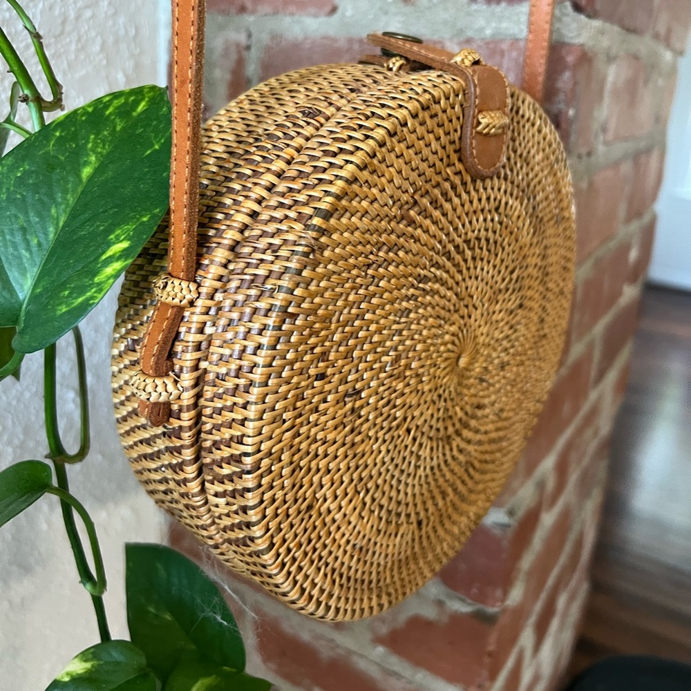 Woven rattan crossbody from Francesca’s barely used